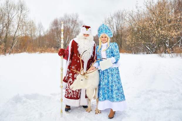 Пара из Марфина подрабатывает Дедом Морозом и Снегурочкой уже семь лет