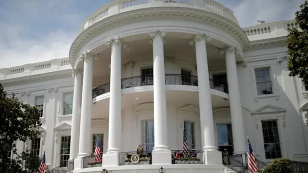 В США допустили продление приостановки работы правительства до 3 января