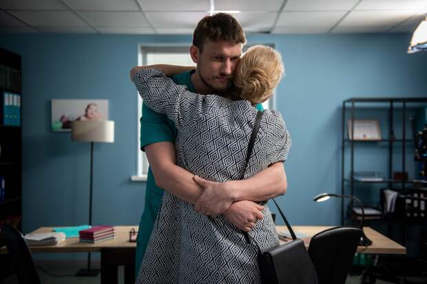 Личная жизнь Родионова, новые героини и 70 малышей: 10 фактов о новом сезоне «Женского доктора» Личная жизнь Родионова, новые героини и 70 малышей: 10 фактов о новом сезоне «Женского доктора»
