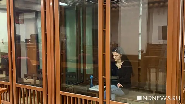 Девушку поймали на измене во время свадьбы, взглянув на снимки из фотобудки Девушку поймали на измене во время свадьбы, взглянув на снимки из фотобудки
