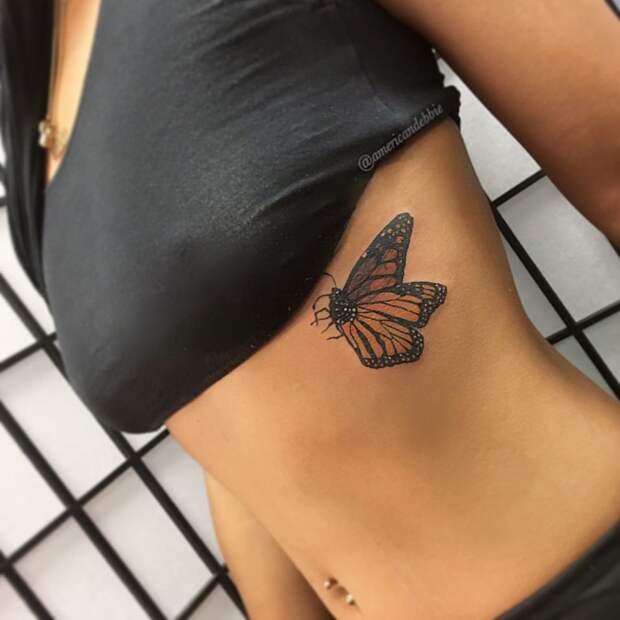 татуировки в виде бабочек фото 7