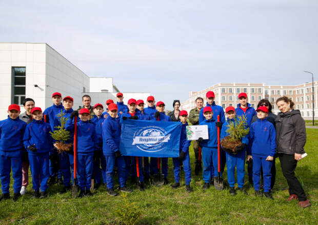 Тверские суворовцы приняли участие в акции «Сад памяти»