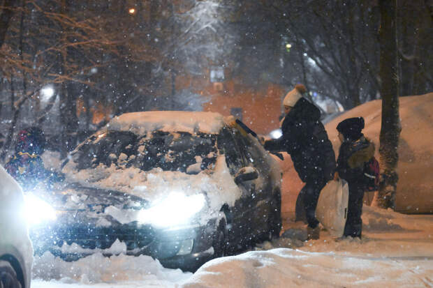 Синоптик Позднякова: снежные циклоны разогнать дороже, чем убрать снег с улиц