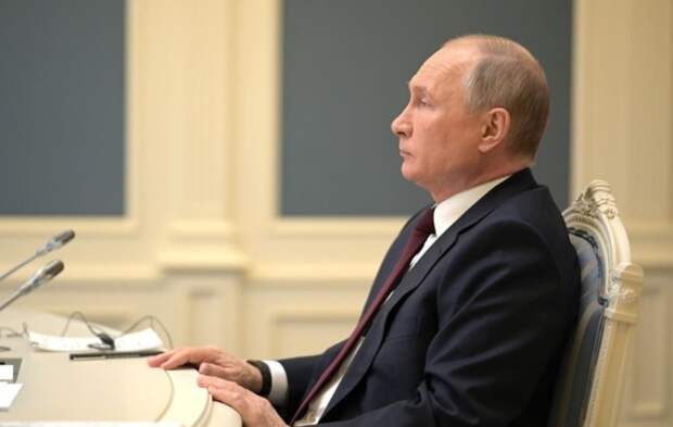 “Вот бы нам такого лидера”: Американцы заявили о готовности “поменять” Байдена на Путина
