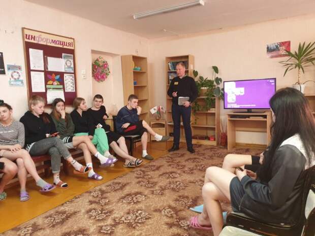Информационный час по теме ´Наркотики и сломанные судьбы´.