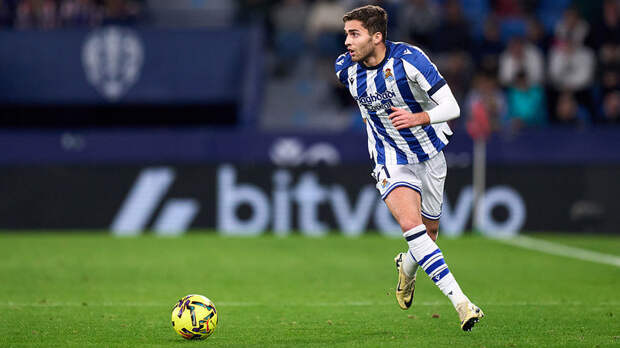 Губерниев поставил «пятёрку» Захаряну за старания в «Реал Сосьедад»