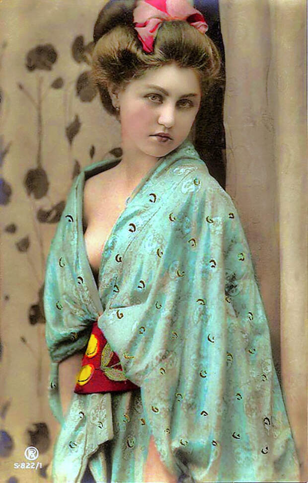 vintage-women-beauty-1900-1910-62__605