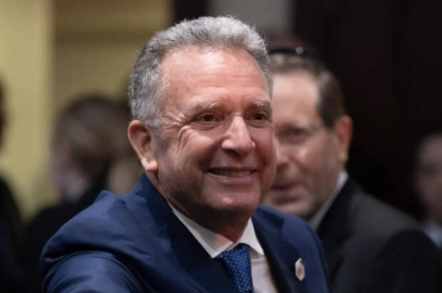 Политолог Блохин: будет еще 2-3 раунда переговоров по Украине