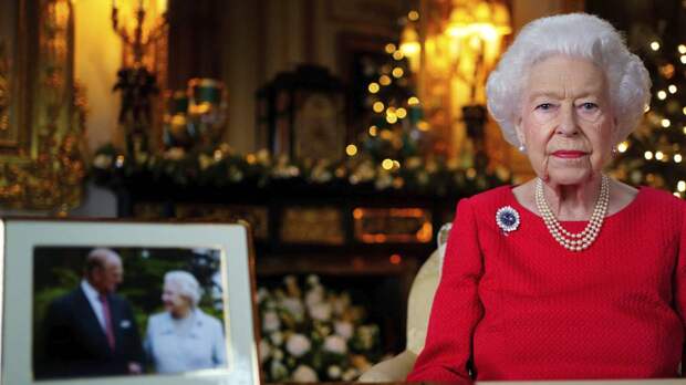 Королева Елизавета намеками объяснила, кто станет новой королевой Великобритании