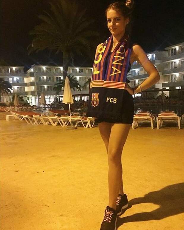 Самые соблазнительные судьи Самые соблазнительные судьи арбитр, арбитры, глаз не оторвать, спортивные судьи, судьи, судья, футбол