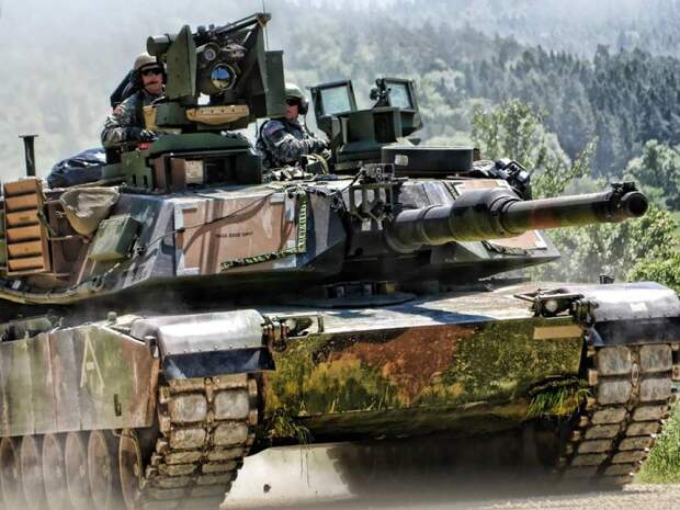 Британия разрабатывает план на случай попадания танков Challenger 2 к военным России