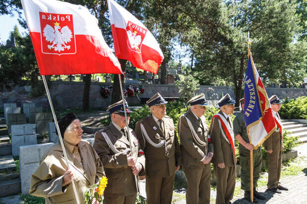 Ветераны АК в Вильнюсе спустя 73 года