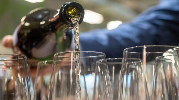 Россияне изменили отношение к игристым винам в 2025 году