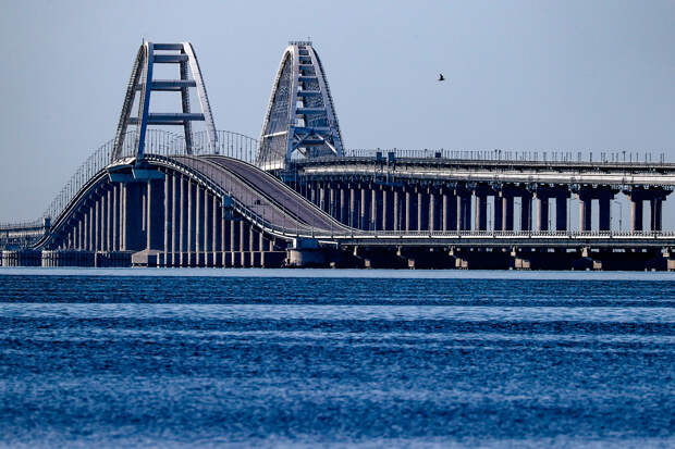 Independent: Россия перестала использовать Крымский мост для снабжения армии