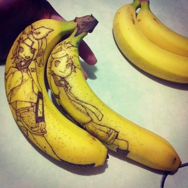 tumblr mmdr87kNc11s3zz9ko1 500 Удивительные рисунки на бананах