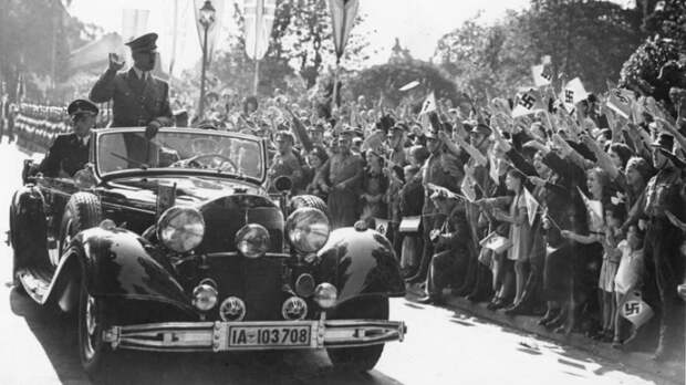 Парадный Mercedes Гитлера уйдет с молотка