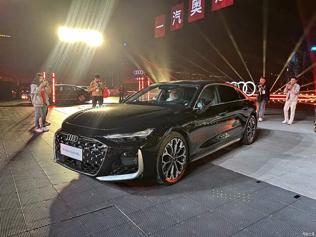 В Китае представили новый Audi A6L: новая платформа, новая система помощи водителю от Huawei, новый салон и три мотора