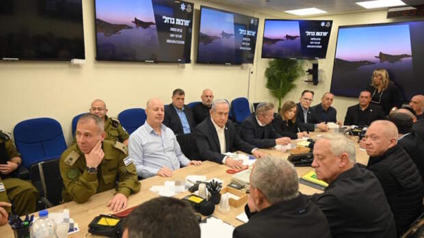 СМИ: в Израиле могут распустить военный кабинет