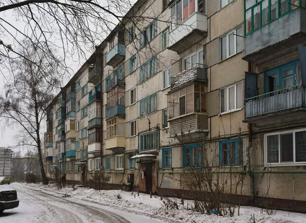 Убожество типового советского жилья.