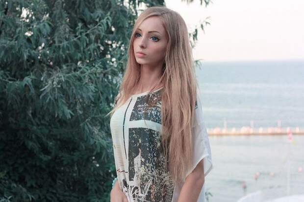 девушка, внешность