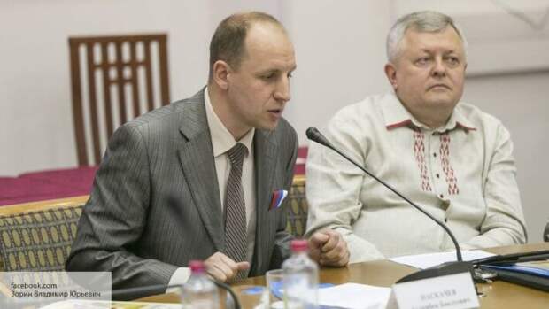 Дроздов заявил, что Кравчук окончательно сдаст Украину в «ломбард России»