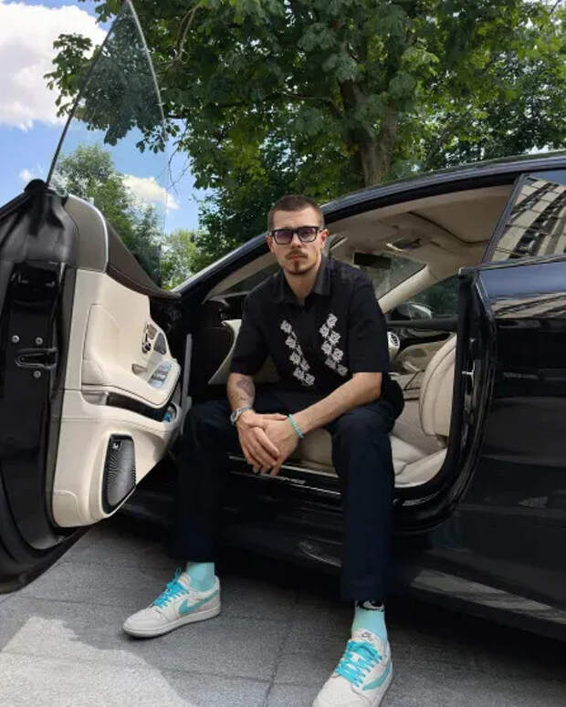 Никита Ефремов*