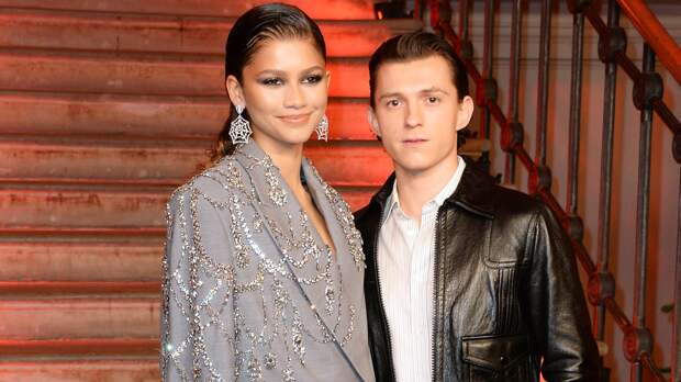 Стилист Зендеи подтвердил слухи о её тайной свадьбе с Томом Холландом: «Свадьба состоялась»