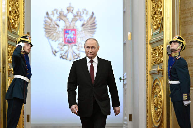 Политолог Маркелов: США намеренно не пустили дипломатов на инаугурацию Путина