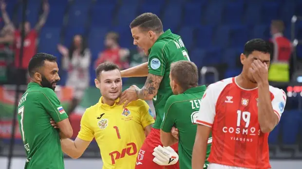 «Локомотив» выиграл клубный чемпионат мира по пляжному футболу