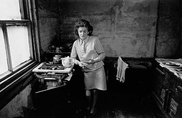 Блог - 30 неожиданных фото о том, в какой страшной нищете жили англичане в 60-е годы 20 века 30 неожиданных фото о том, в какой страшной нищете жили англичане в 60-е годы 20 века
