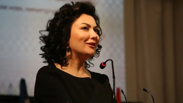 Обвиняемую во взяточничестве Новосельскую уволили с поста главы Минкультуры Крыма