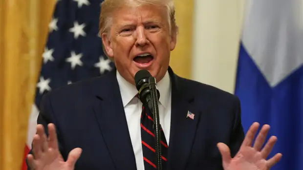 Трамп возобновил помощь Украине из-за просьбы сенатора