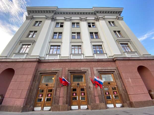 Зачем в СССР строили метро в жилых домах? (ФОТО)