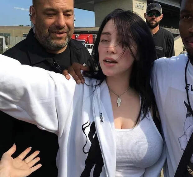 Билли Айлиш (Billie Eilish) 5230 горячие фото девушки, Билли Айлиш (Billie Eilish) красивые фотографии