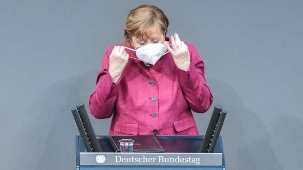 Меркель привилась от COVID-19 вакциной AstraZeneca