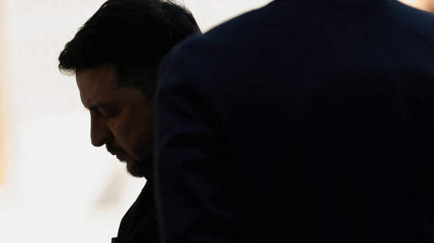 Зеленский в интервью Bloomberg предложил заморозить нынешнюю линию фронта СВО