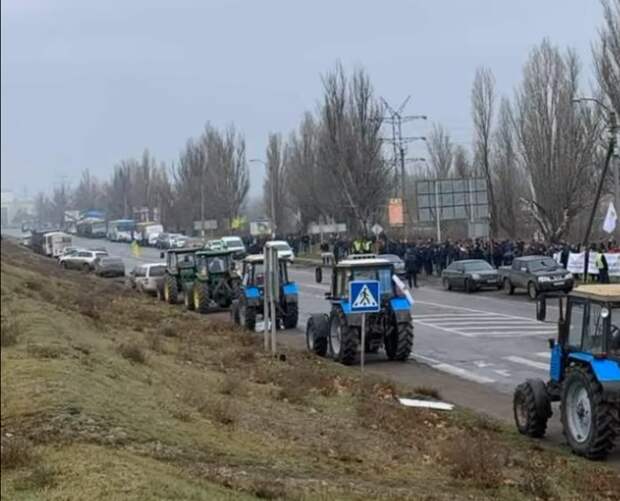 Украину все больше кормит Россия