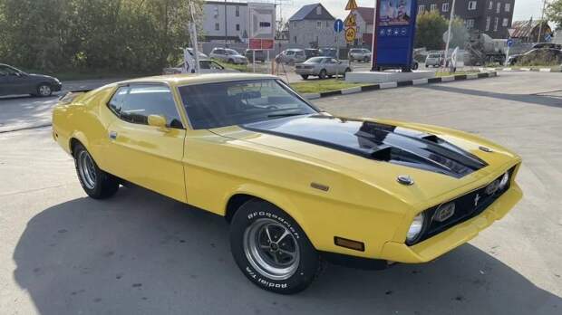 Ford Мustаng продают за 4,15 млн рублей