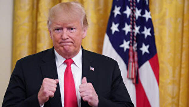 Президент США Дональд Трамп в Белом доме в Вашингтоне