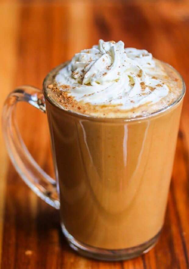 Тыквенный латте можно украсить взбитыми сливками. / Фото: about-tea.ru Тыквенный латте можно украсить взбитыми сливками. / Фото: about-tea.ru