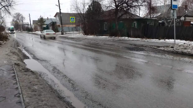 Грязь, пыль и выбоины: мэрия Новосибирска получила очередное представление от прокуратуры