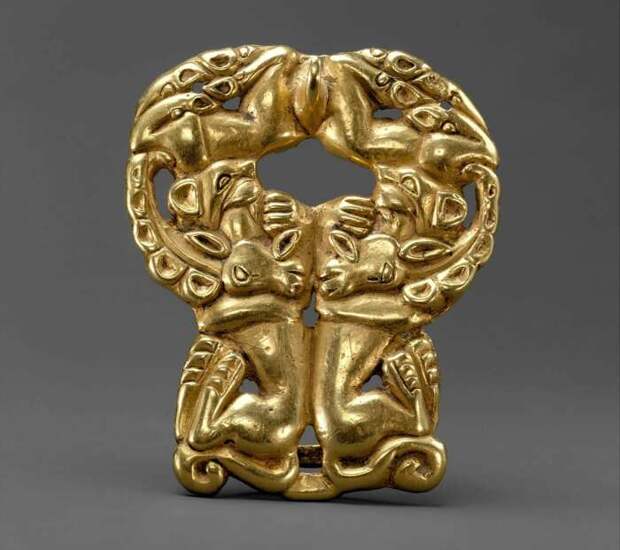 Пряжка для ремня сюнну. \ Фото: metmuseum.org. Пряжка для ремня сюнну. \ Фото: metmuseum.org.