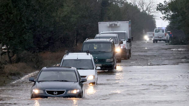 Мощный ураган на юге России: что известно о последствиях к этому часу