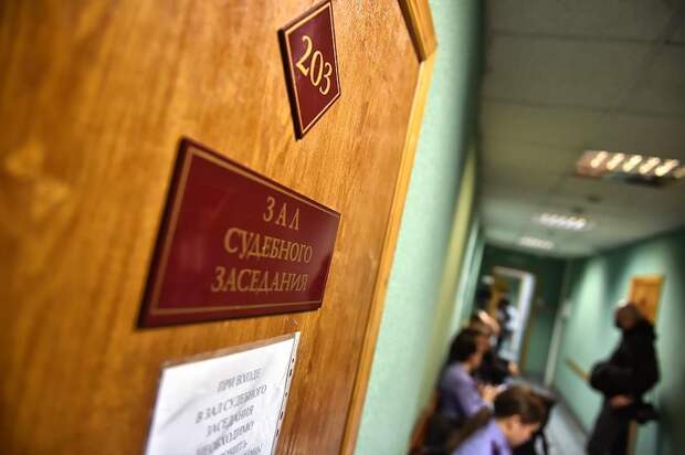 Организатор похода разбил лагерь с россиянами в окружении медведей