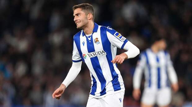 Команда Захаряна никак не обретет себя, остановить Ямаля не получится. Прогноз на «Реал Сосьедад» — «Барселона»