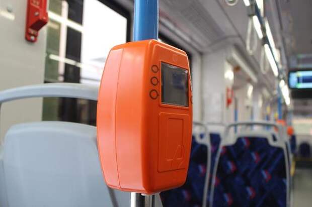 Доля безналичной оплаты проезда в Петербурге приблизилась к 99%