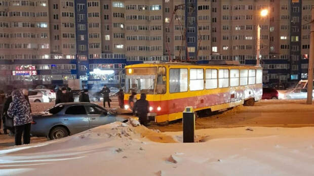 Власти Барнаула объяснили, почему участились инциденты с общественным транспортом