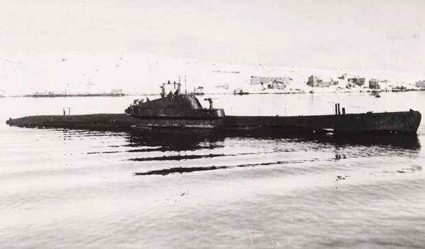 Советская подводная лодка Щ-403