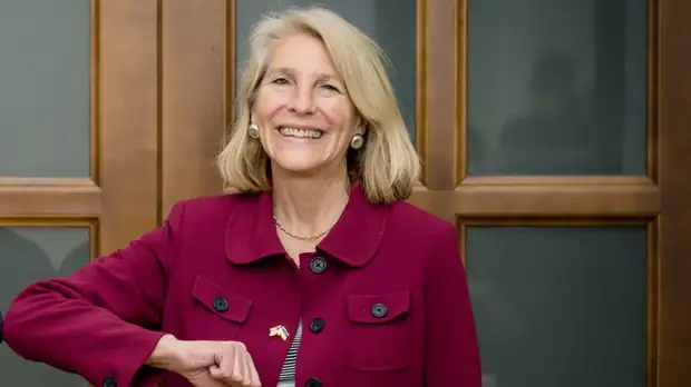 Помощник госсекретаря США Донфрид прибыла в администрацию президента России