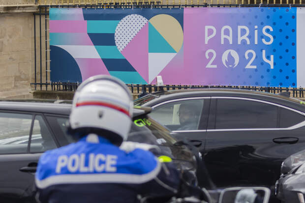 Во Франции начались погромы после первого тура парламентских выборов